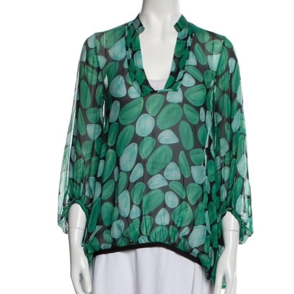 Diane von Furstenberg Women’s  Floral Printed Blouse Green Sz 8  100% Silk